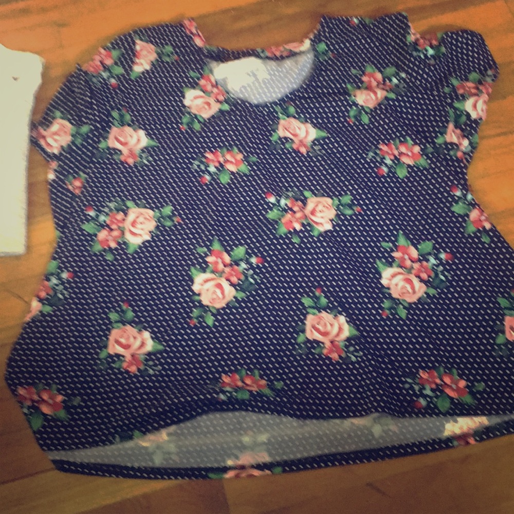 A rue21 floral print shirt
